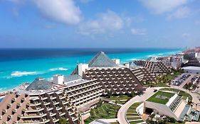 Cancun Paradisus Hotel